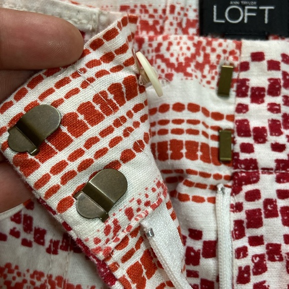 Ann Taylor LOFT Paper Bag Linen Blend Shorts size 14 - Picture 14 of 17